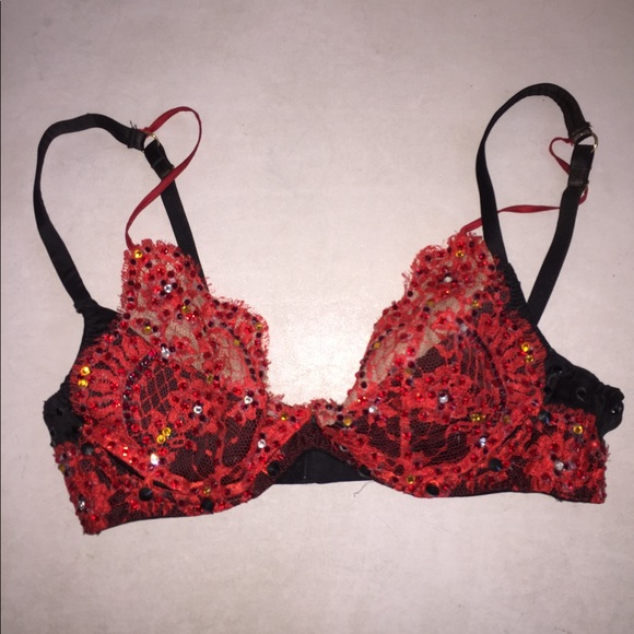 Agent Provocateur Soiree Lingerie Set - Picture 5 of 7